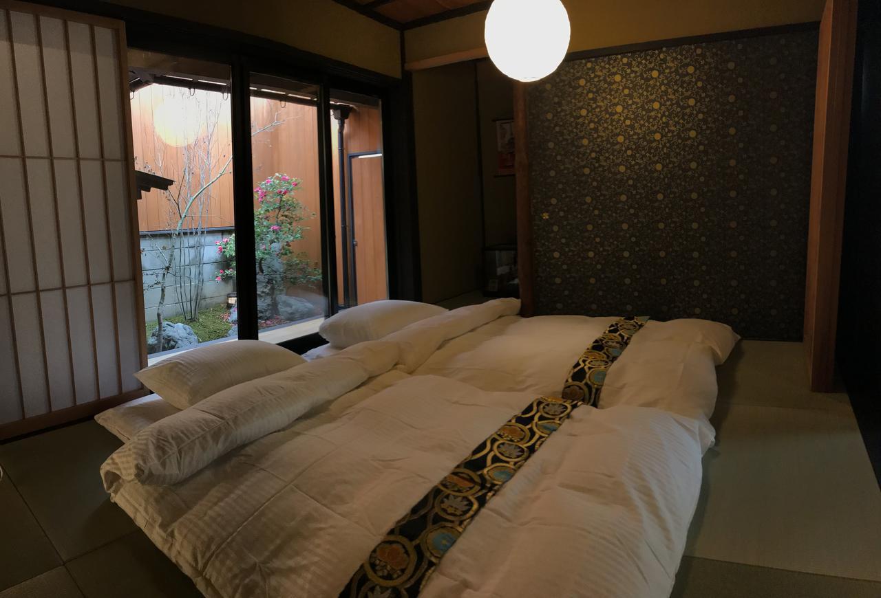 京町屋の宿悠路里 Kyo-Machiya Yululy Киото Екстериор снимка
